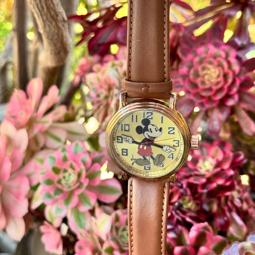 Rare Vintage Mickey Mouse Disney Watch
